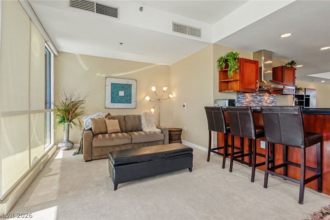 4525 Dean Martin Drive 2012 Property Photo 12