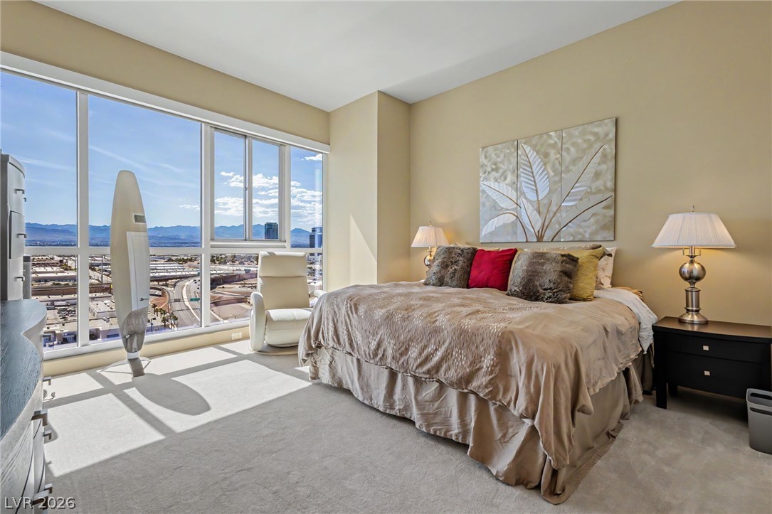 4525 Dean Martin Drive 2012 Property Photo 15