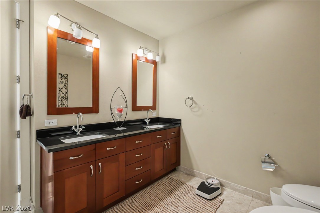 4525 Dean Martin Drive 2012 Property Photo 19