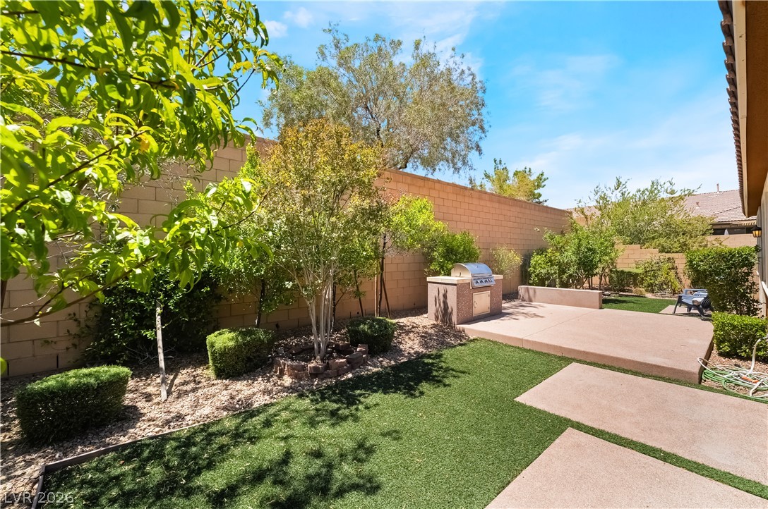 6011 Vista Clara Street Street Property Photo 49