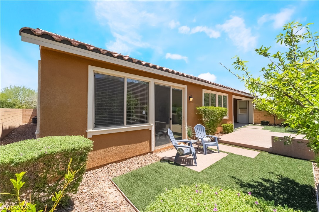 6011 Vista Clara Street Street Property Photo 53