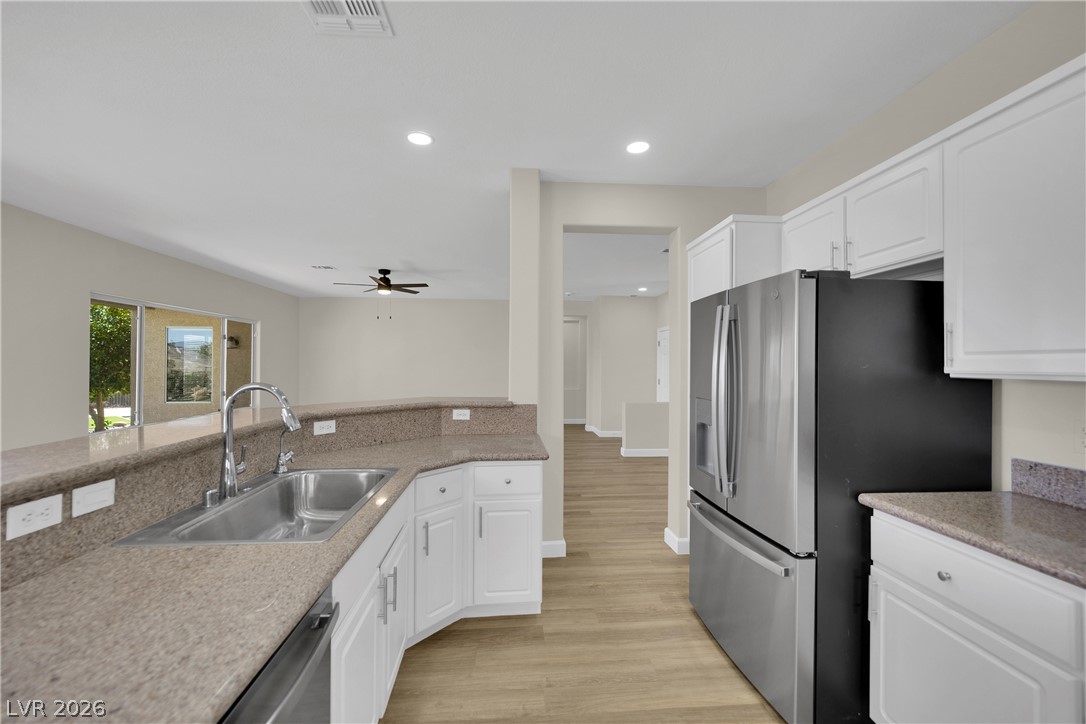 2847 Forest Grove Drive Property Photo 11