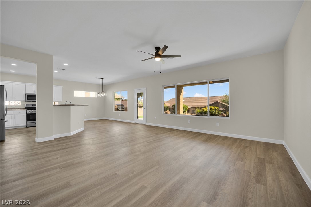 2847 Forest Grove Drive Property Photo 12