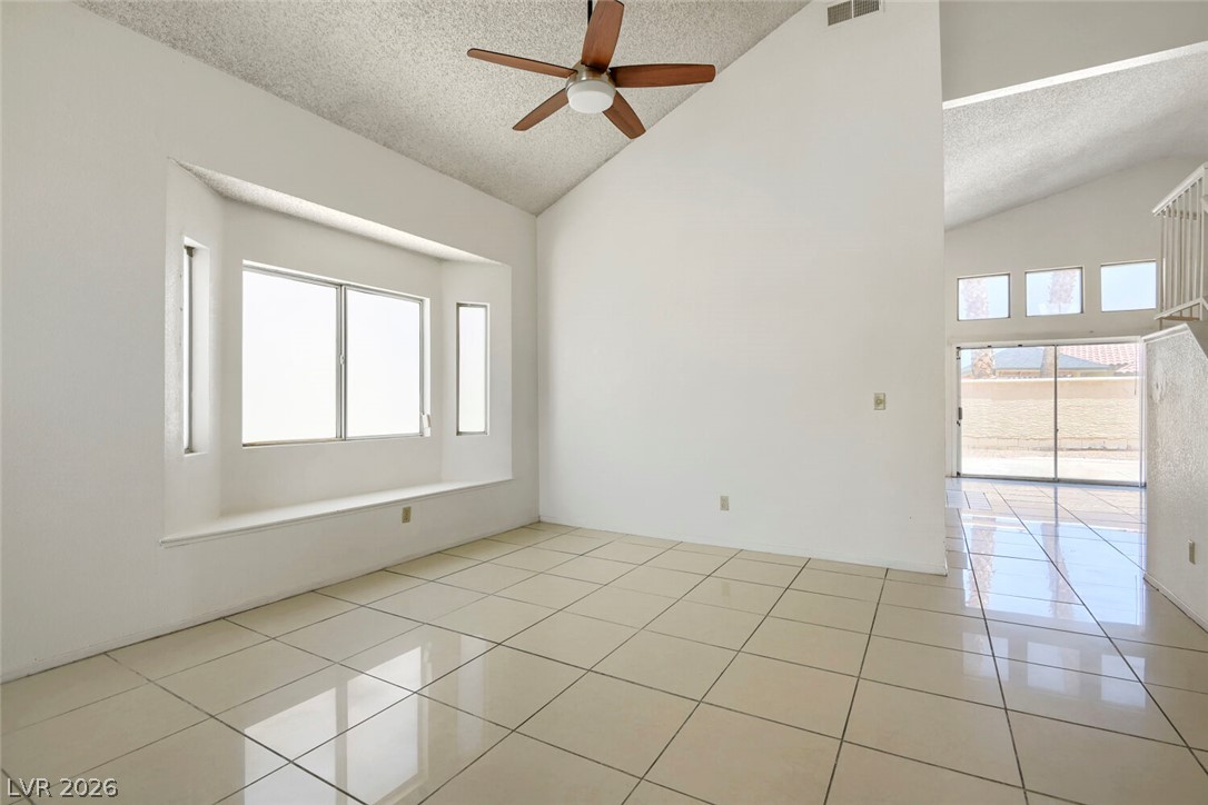 4120 Laurel Hill Drive Property Photo 4