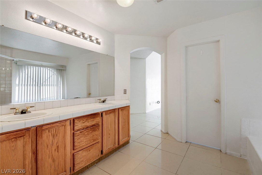 4120 Laurel Hill Drive Property Photo 24