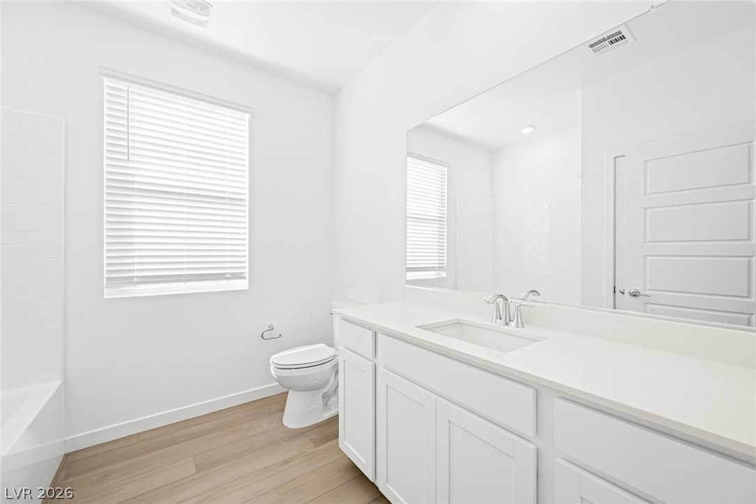 1444 Bianca Falls Drive Property Photo 23