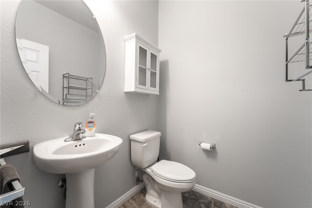 10917 Mount Pendleton Street Property Photo 17
