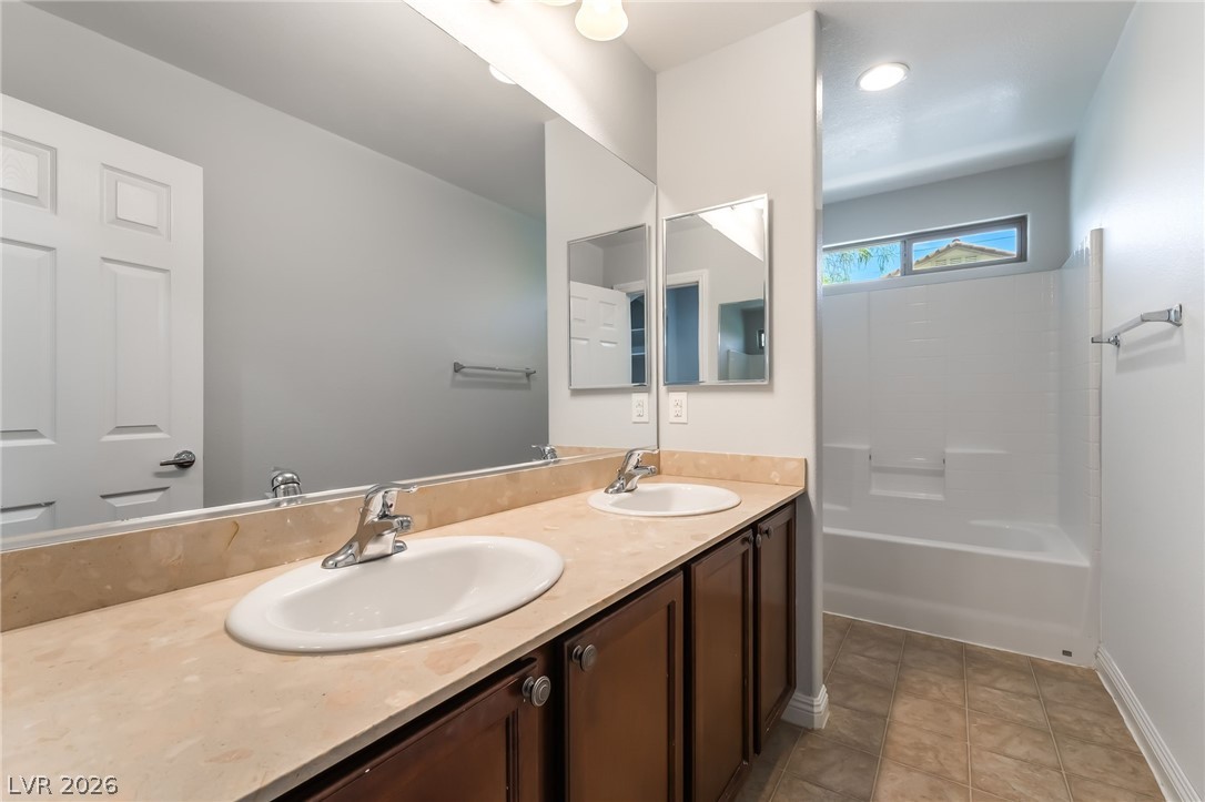 10917 Mount Pendleton Street Property Photo 33