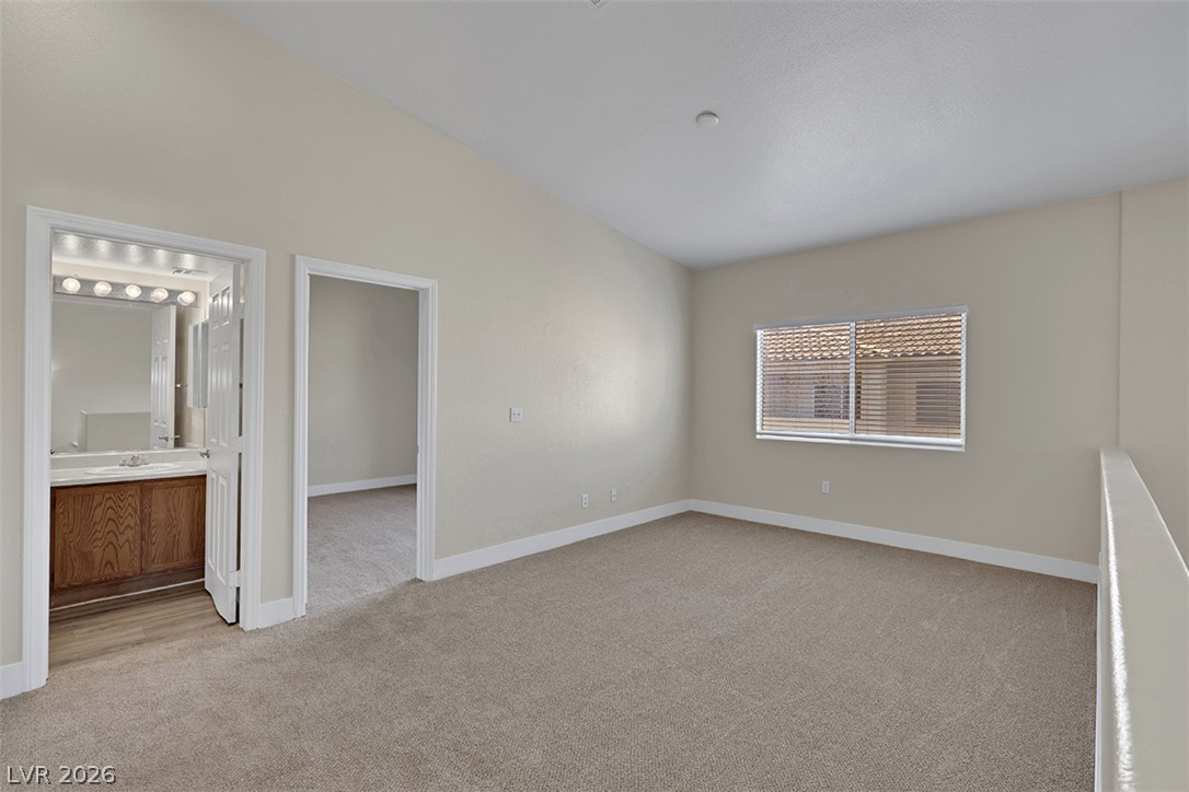 479 Eagle Egg Property Photo 3