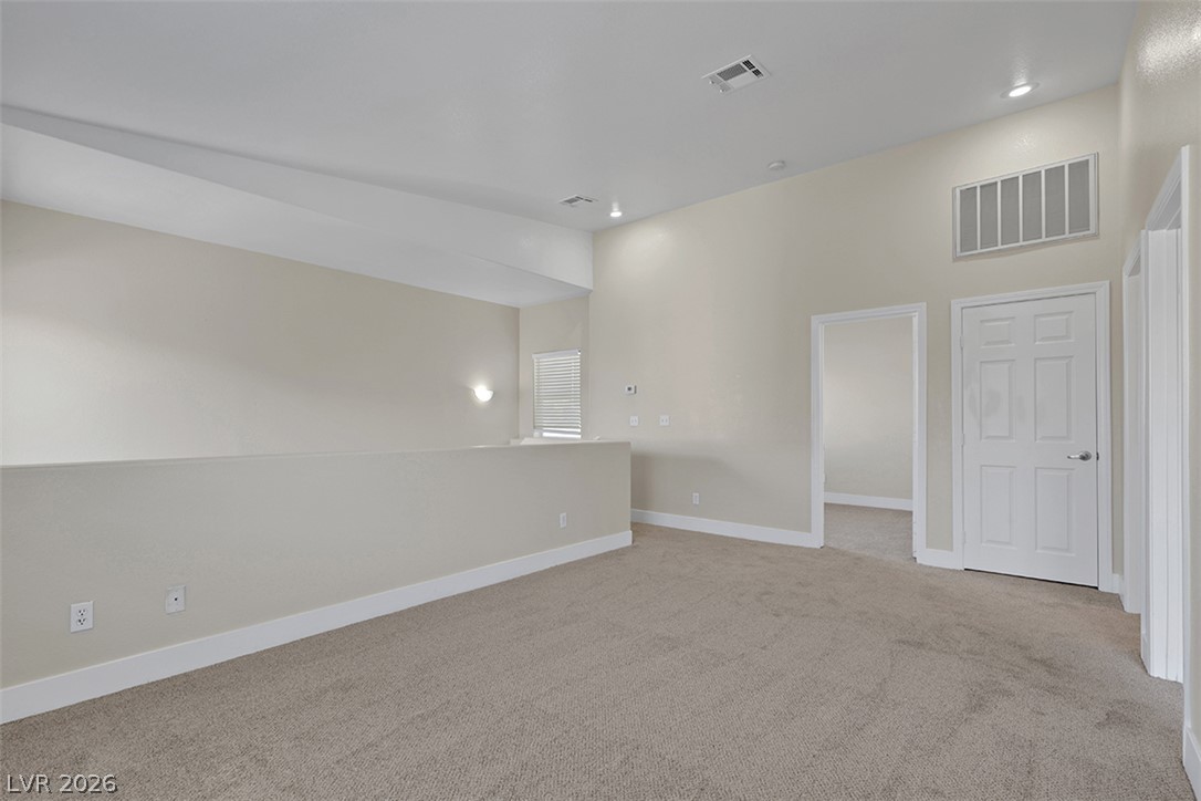 479 Eagle Egg Property Photo 4