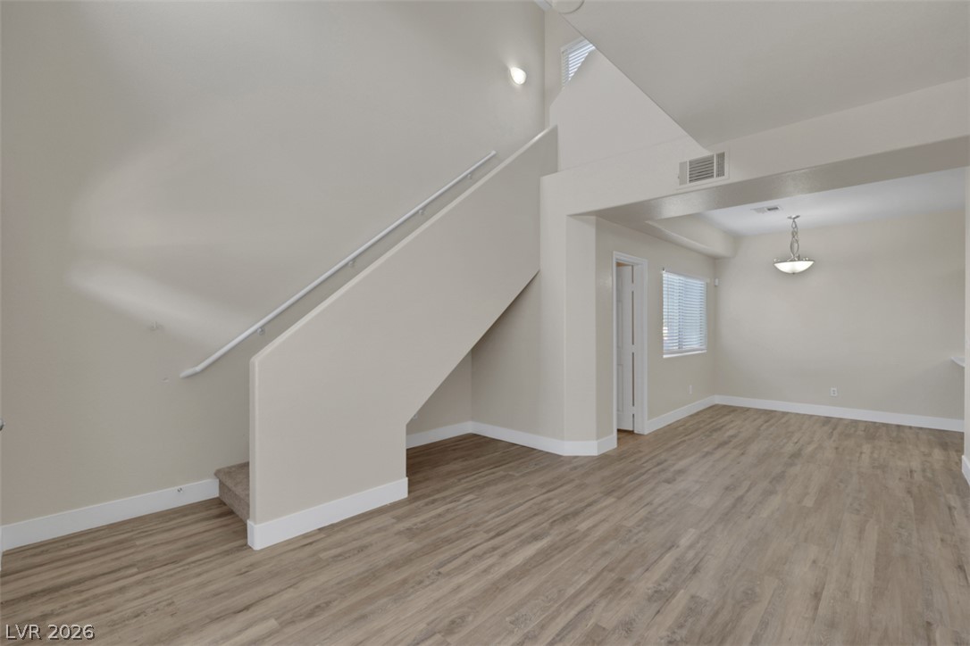 479 Eagle Egg Property Photo 13