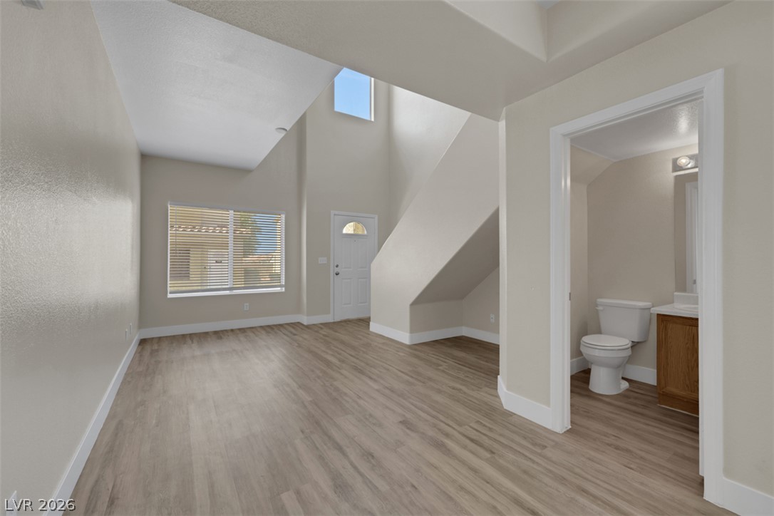 479 Eagle Egg Property Photo 14