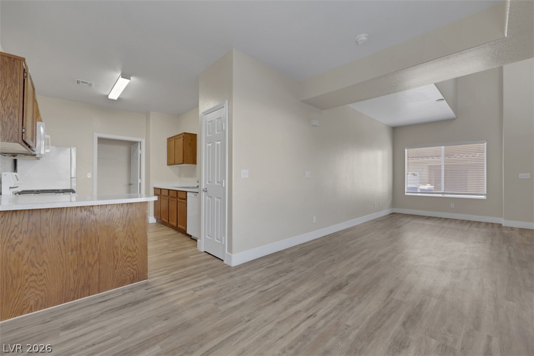 479 Eagle Egg Property Photo 16