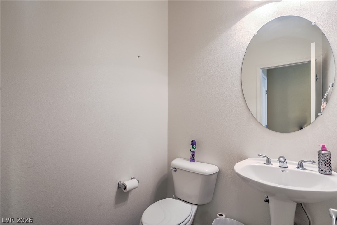 5850 Alfano Avenue Property Photo 7