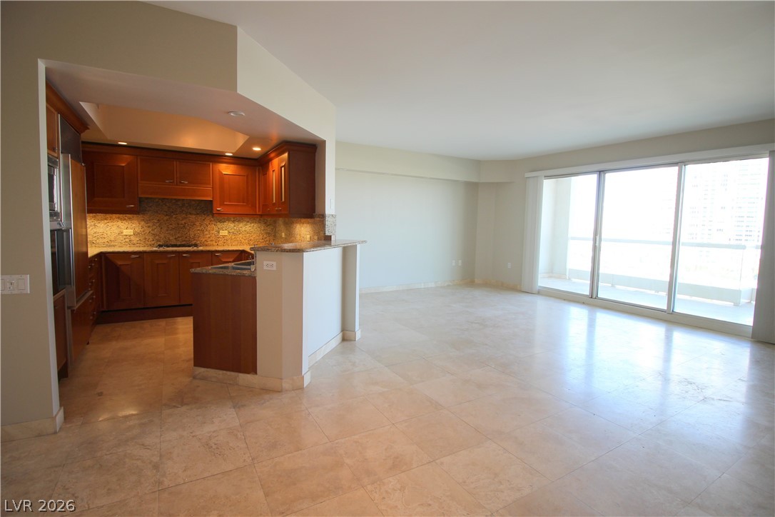 2777 Paradise Road 708 Property Photo 1
