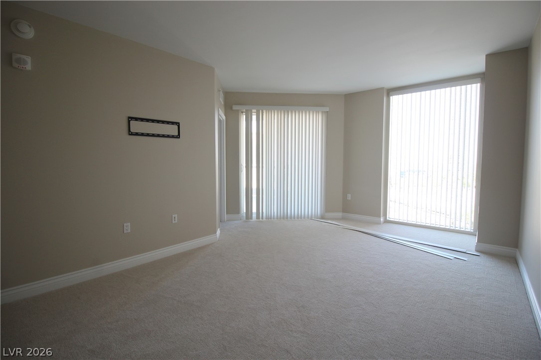2777 Paradise Road 708 Property Photo 10