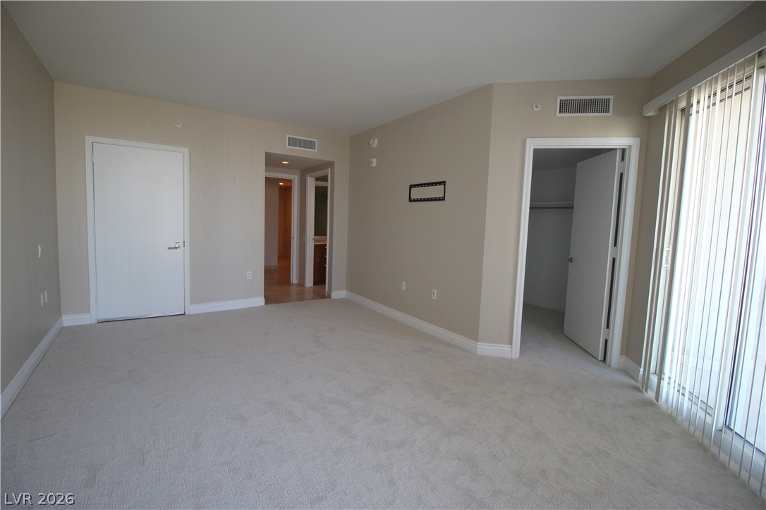 2777 Paradise Road 708 Property Photo 11