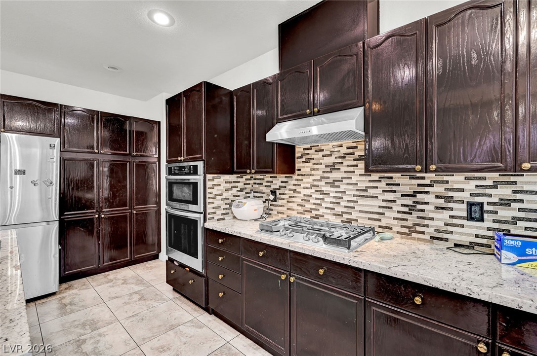 8957 Tempest Point Court Property Photo 16