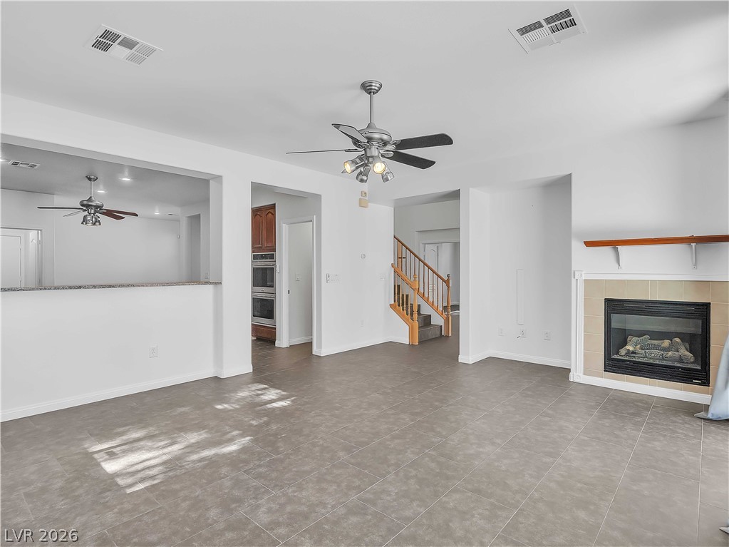 2129 Mistle Thrush Drive Property Photo 12