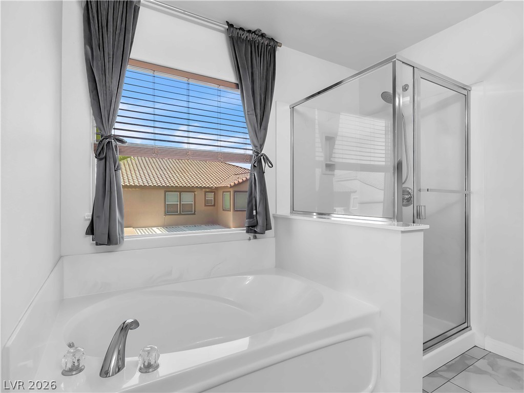 2129 Mistle Thrush Drive Property Photo 36