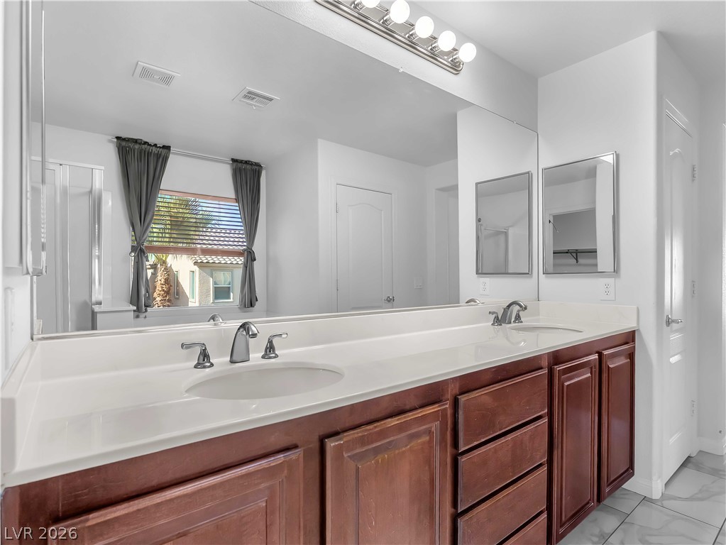 2129 Mistle Thrush Drive Property Photo 37