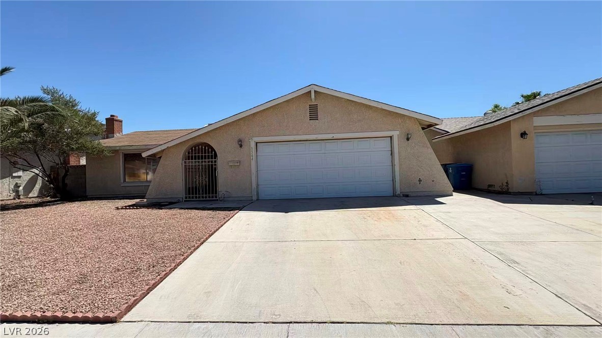 3564 REDWOOD Street Property Photo 1