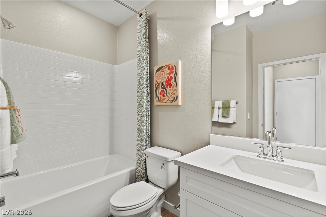 5635 Amethyst Valley Street Property Photo 18