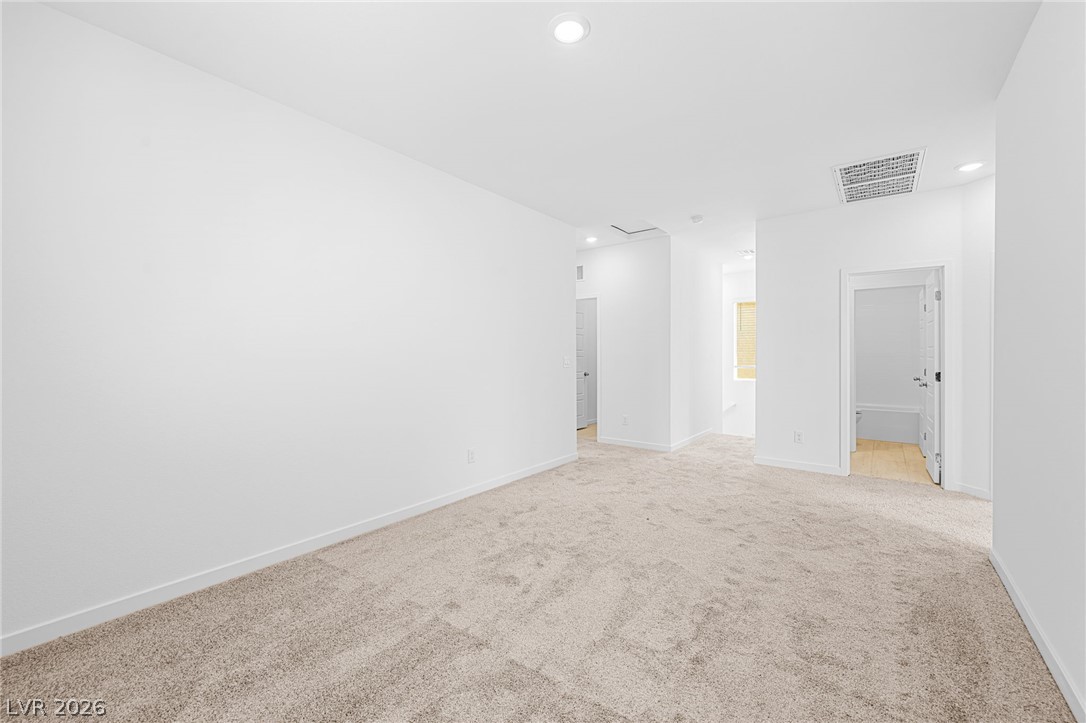 8382 Caldera Hills Avenue Property Photo 13