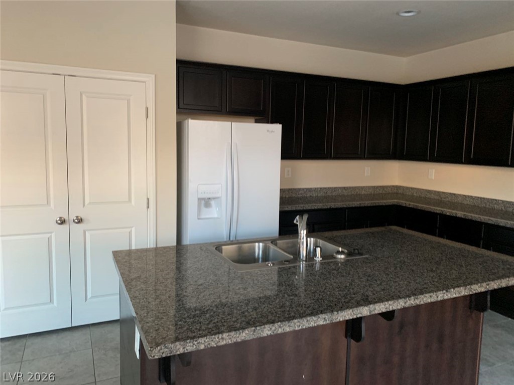 933 Kimbark Avenue Property Photo 10