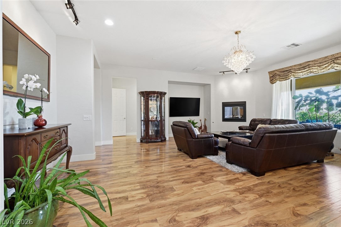 7305 Cypress Run Drive Property Photo 15