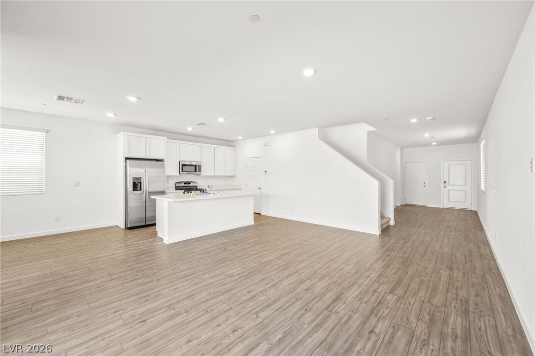 2788915 Property Photo 4