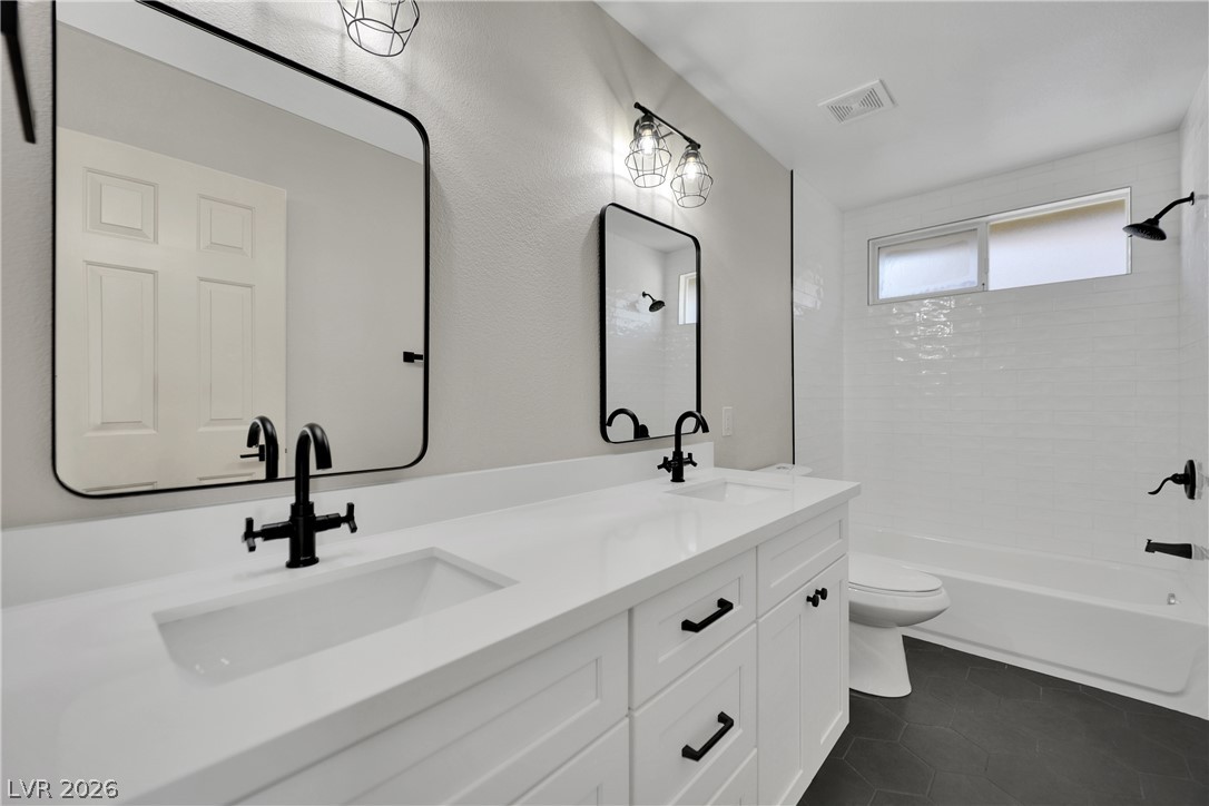 3096 Lenoir Street Property Photo 45
