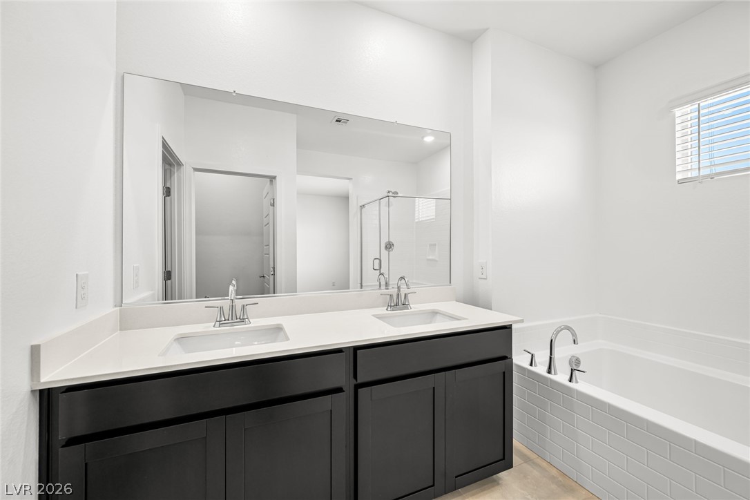 9676 Wild Rock Court Property Photo 16