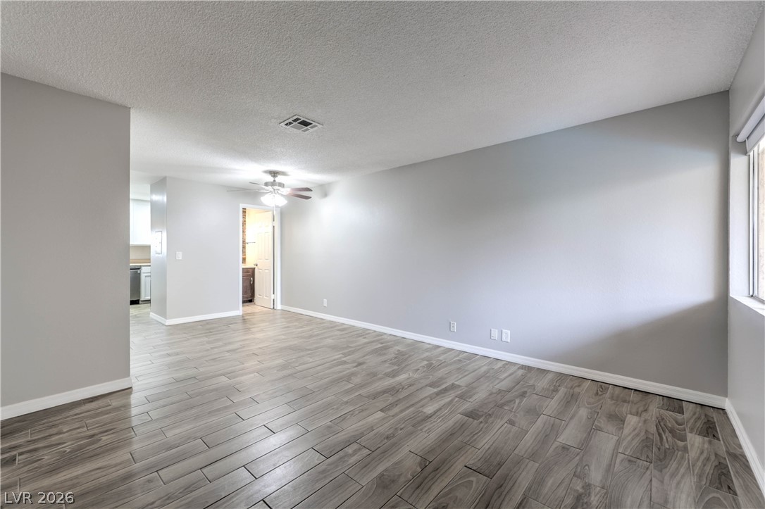 1303 Darlene Way 302c Property Photo 3