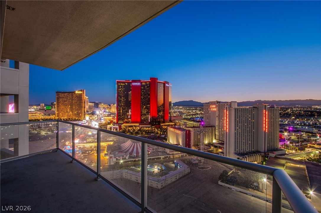 2700 Las Vegas Boulevard 2702 Property Photo 1