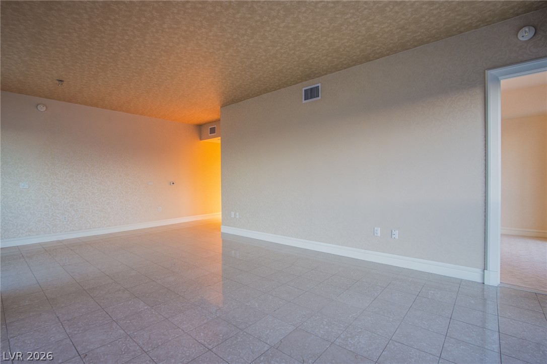 2700 Las Vegas Boulevard 2702 Property Photo 13