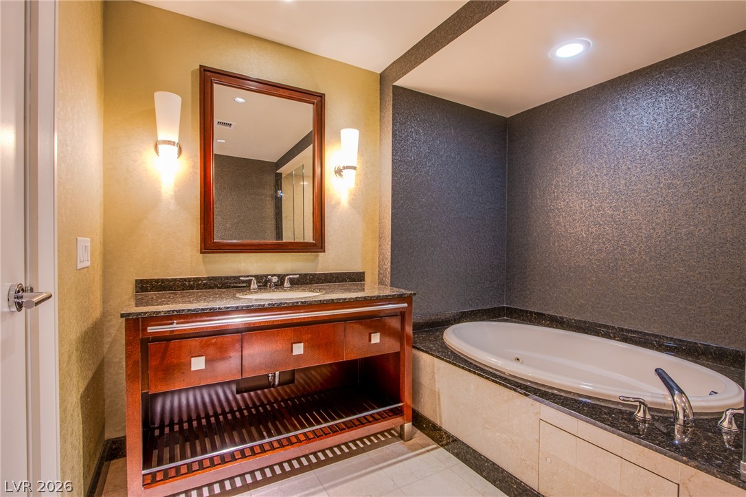 2700 Las Vegas Boulevard 2702 Property Photo 29