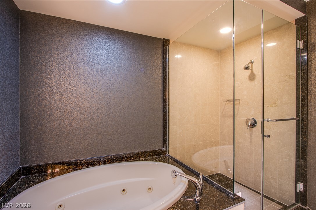 2700 Las Vegas Boulevard 2702 Property Photo 30
