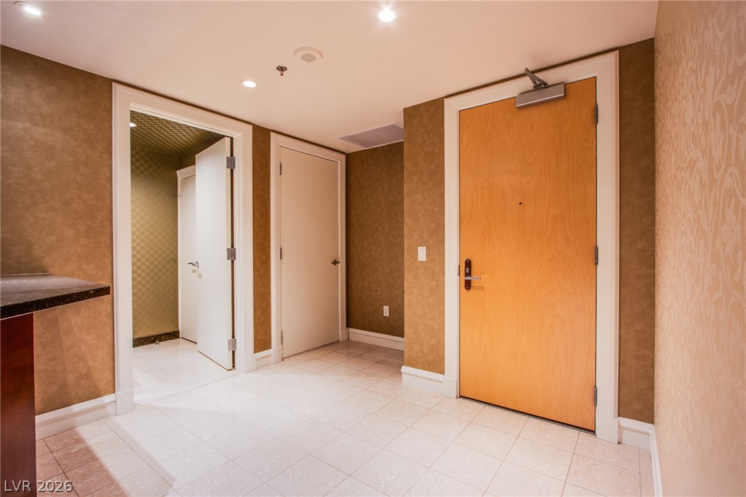 2700 Las Vegas Boulevard 2702 Property Photo 34