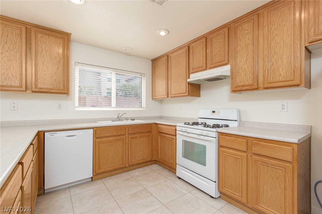 275 Calvino Avenue Property Photo 12