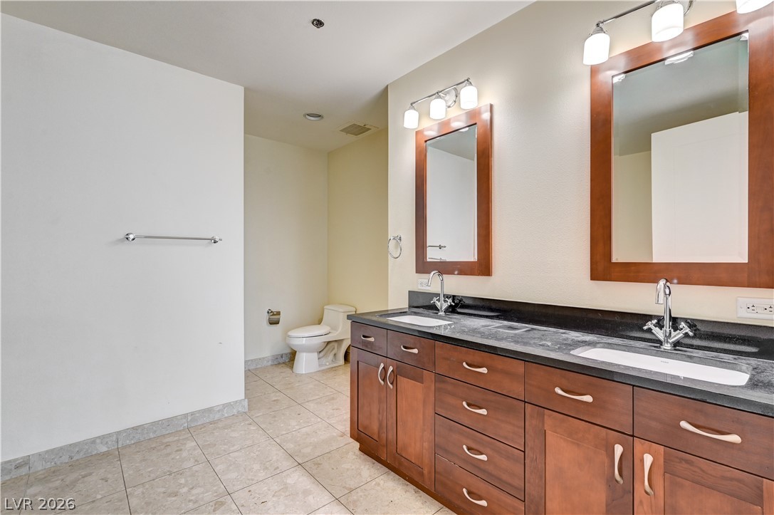 4575 Dean Martin Drive 1811 Property Photo 29