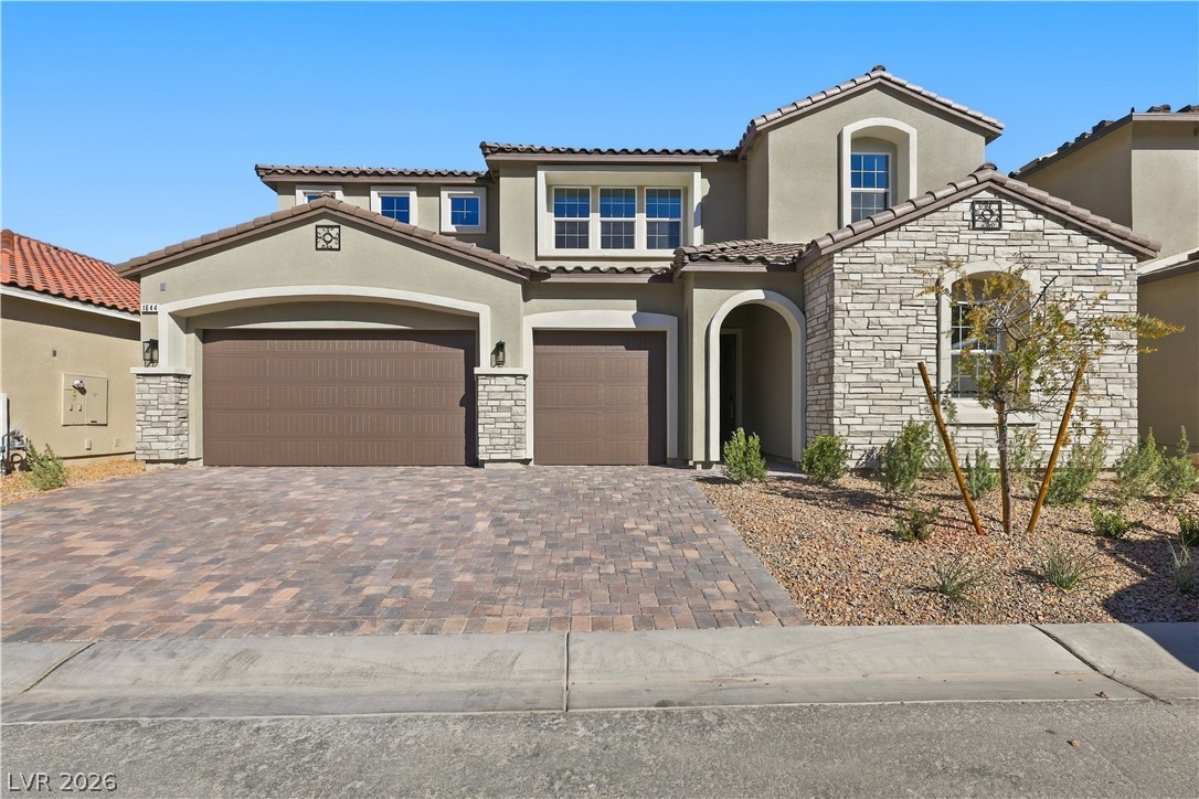 1644 Strada Maria Property Photo 1