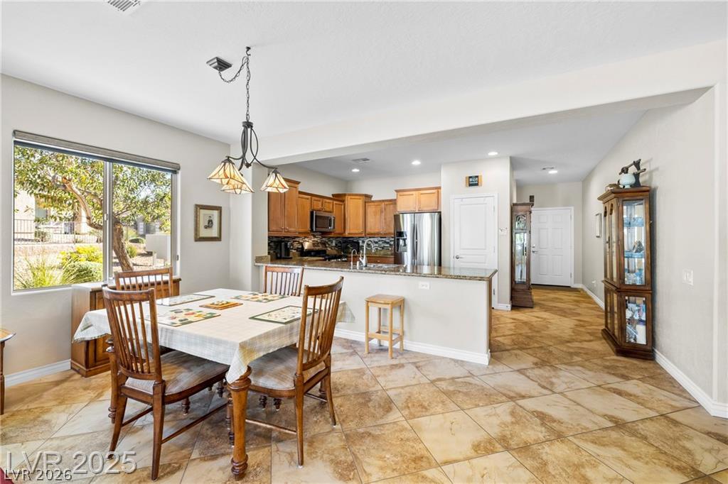 2416 Vivid Sky Place Property Photo 4