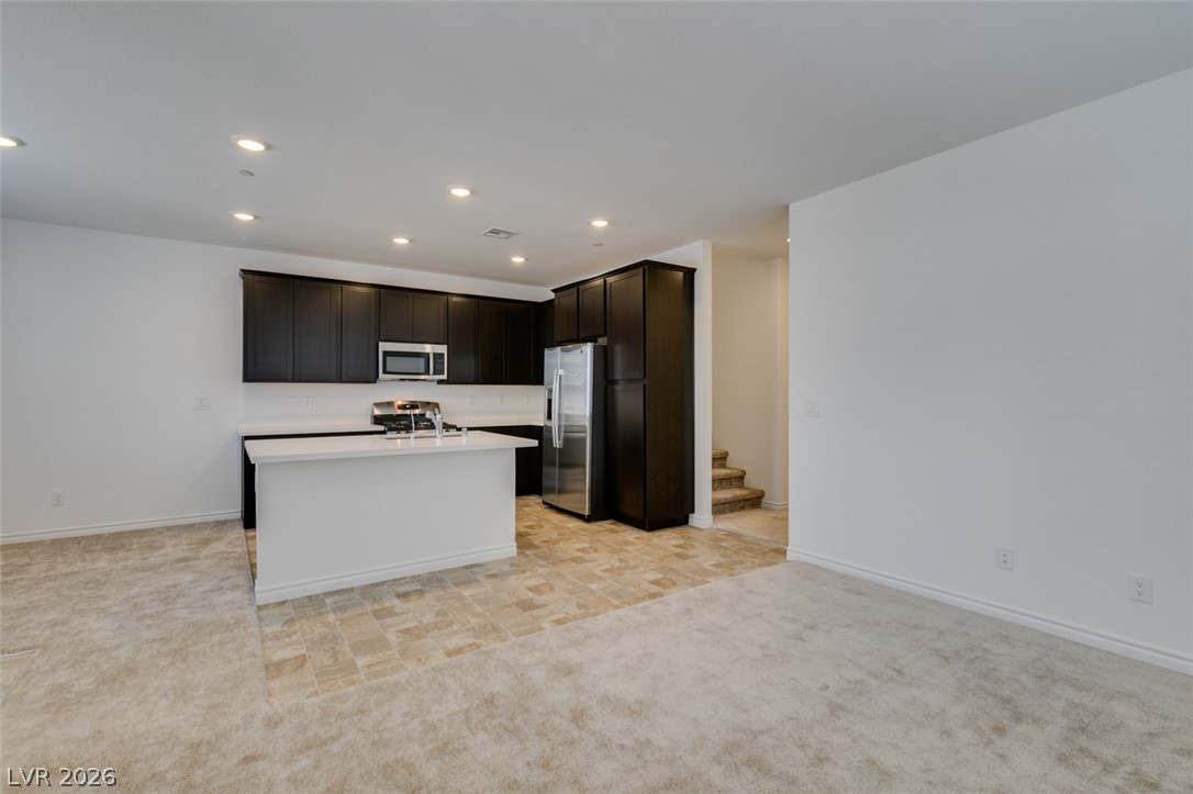 1532 Eliana Crossing Place Property Photo 7