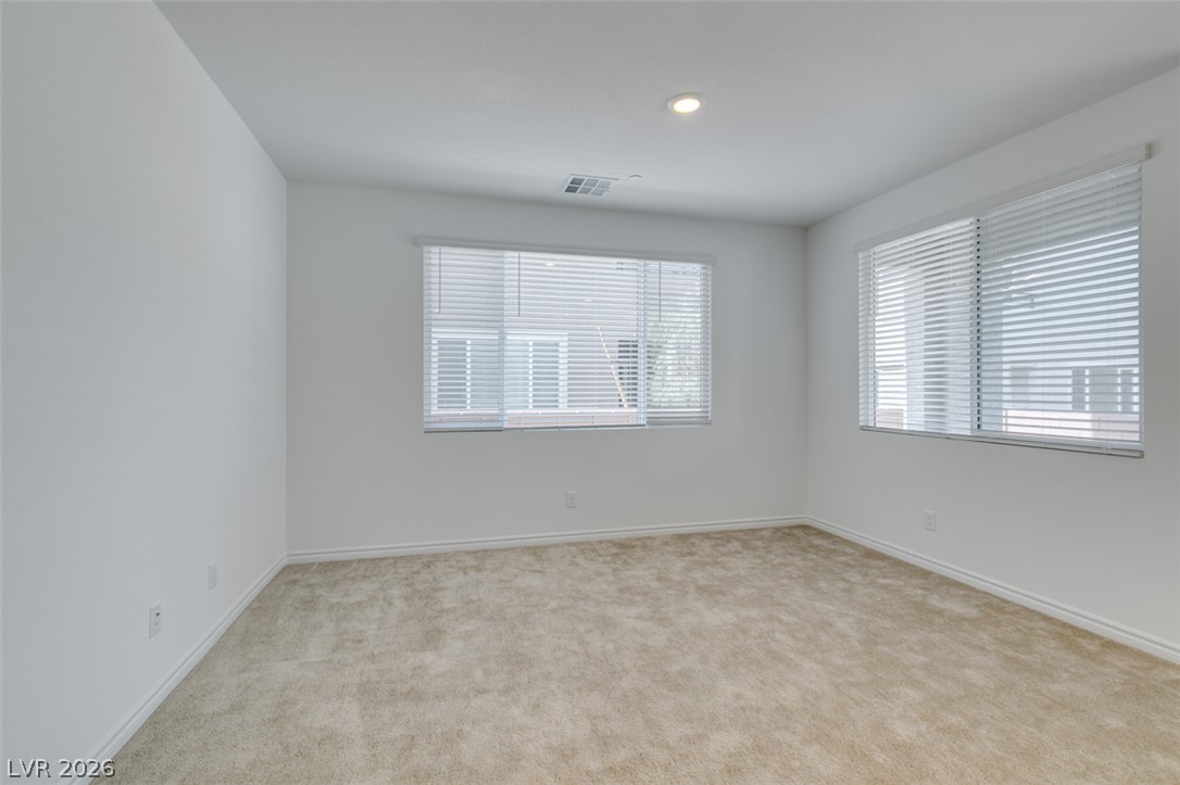 1532 Eliana Crossing Place Property Photo 8