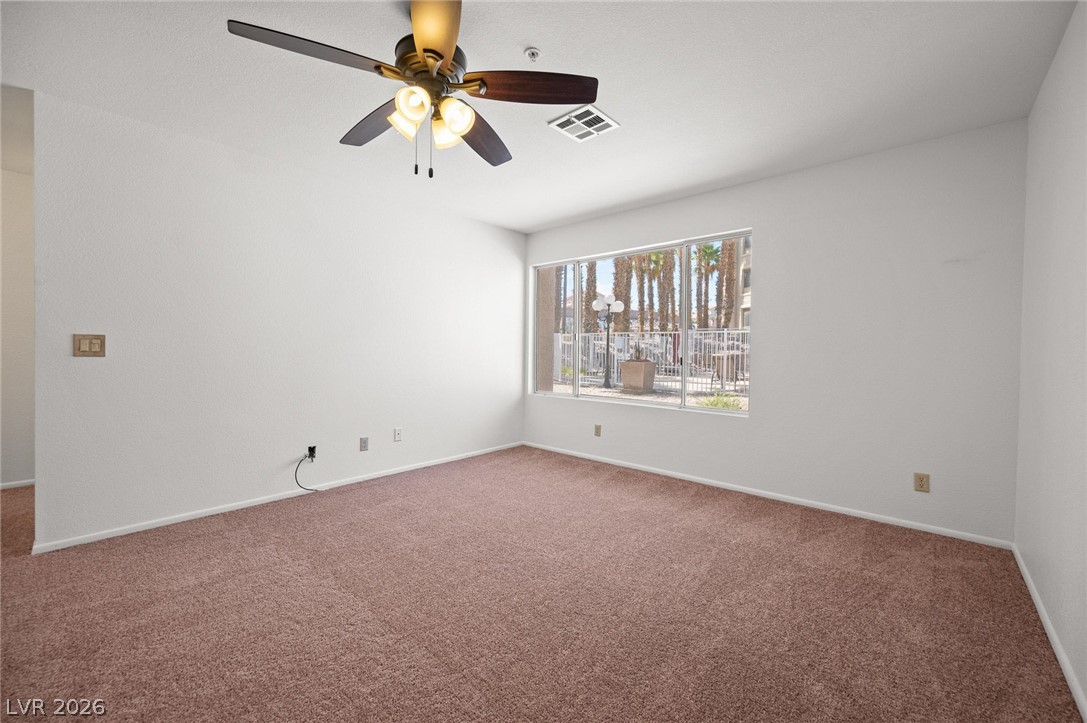 2076 Mesquite Lane 102 Property Photo 17
