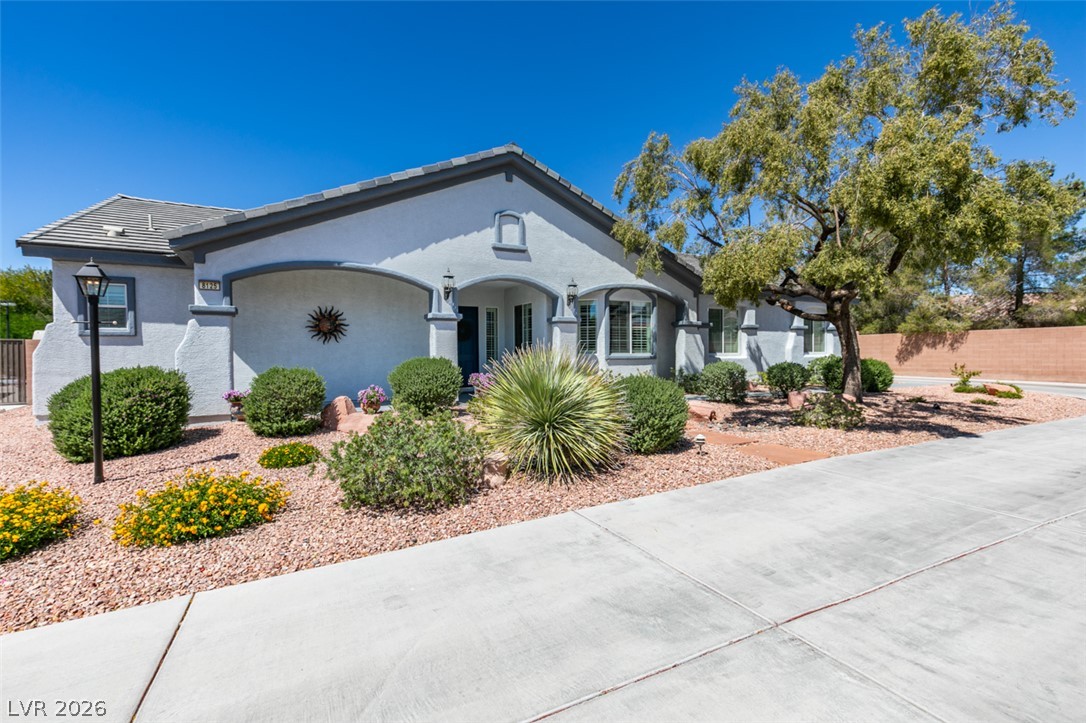 8125 Soledad Canyon Street Property Photo 6
