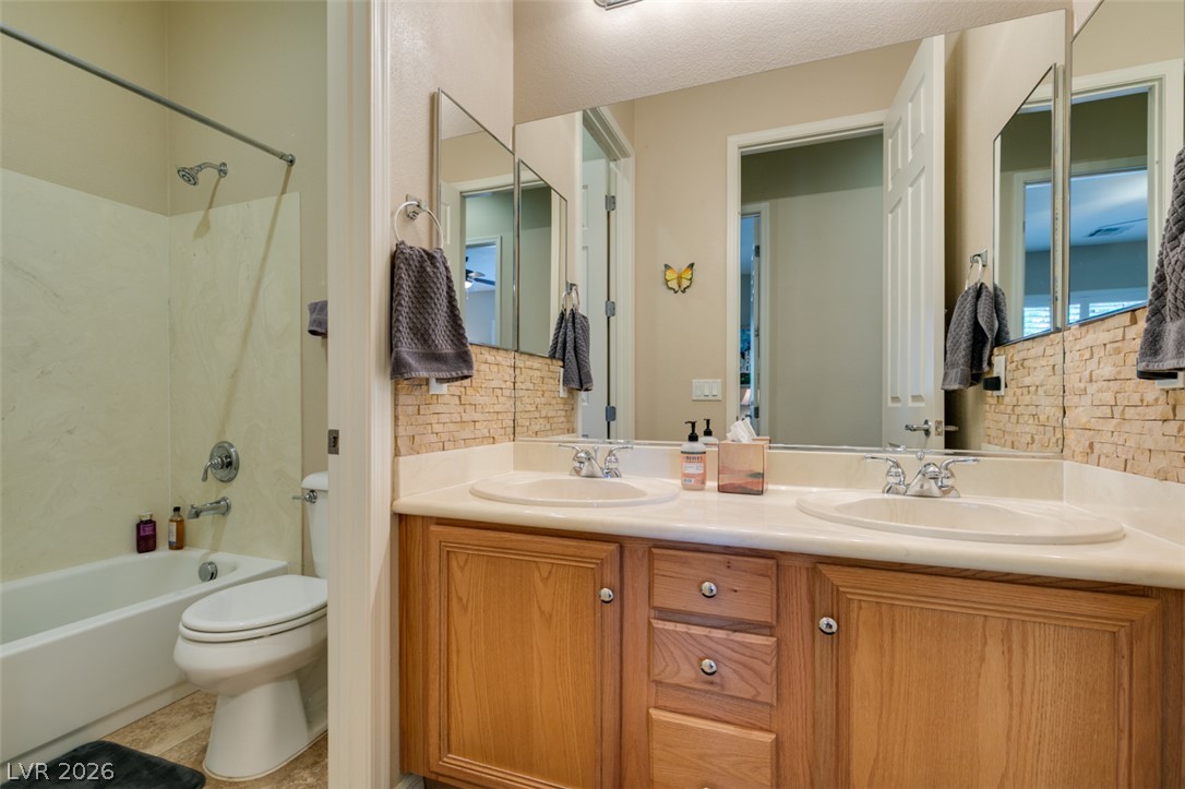 8125 Soledad Canyon Street Property Photo 53