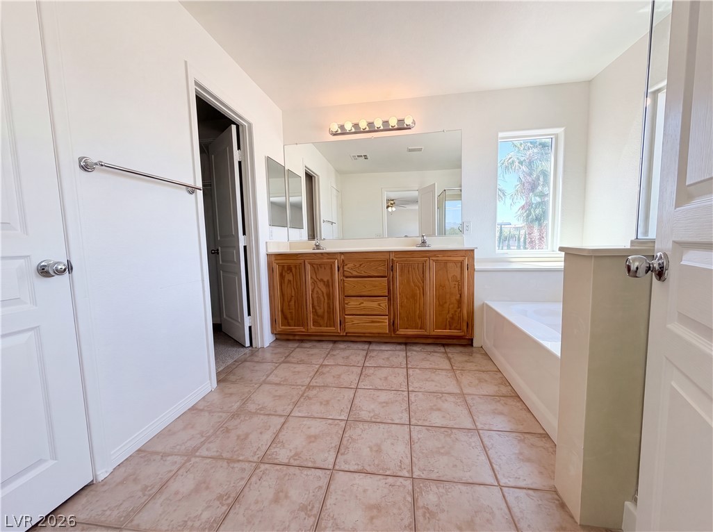 4220 Iris Pearl Property Photo 19
