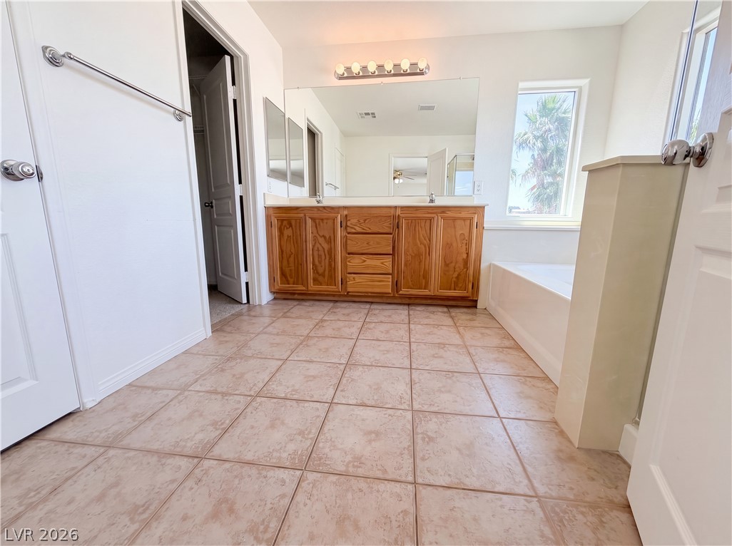 4220 Iris Pearl Property Photo 21